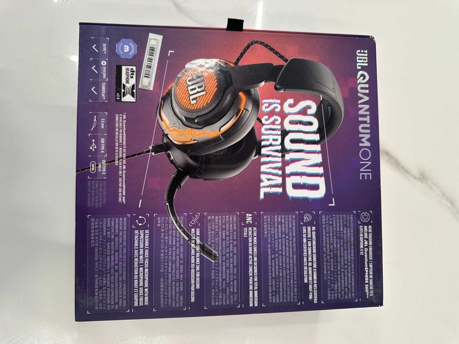 Игровые наушники JBL Quantum One (Black)