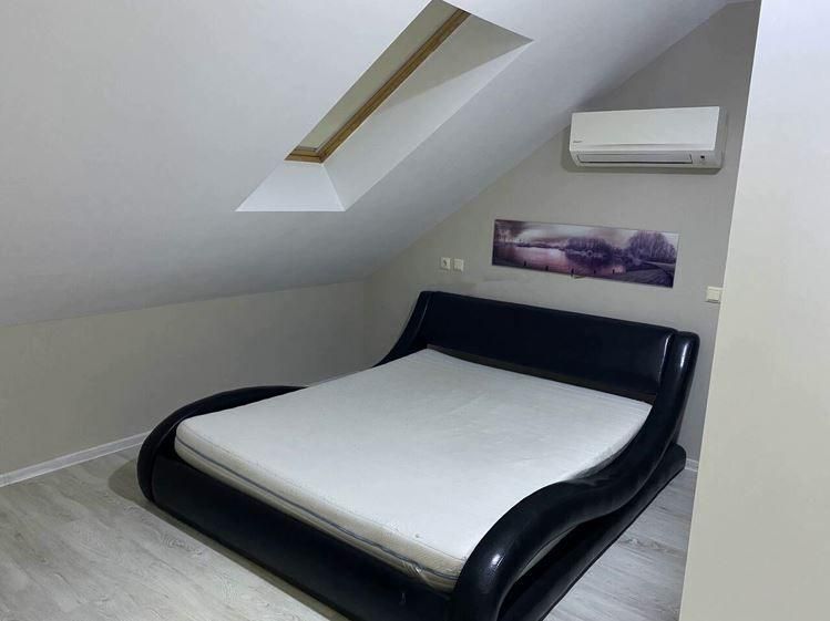 Дава се под наем Тристаен апартамент в Бургас, Сарафово - 120 кв.м за 997.05 € - Снимка #4