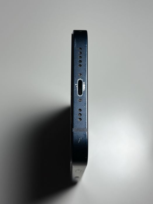 iPhone 13 128GB Midnight