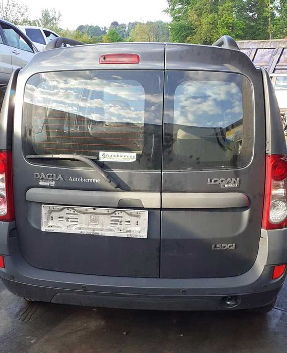 Дачия Логан 1.5  DCI  – само на части