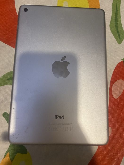 iPad Mini 4 64Gb , perfect functionala
