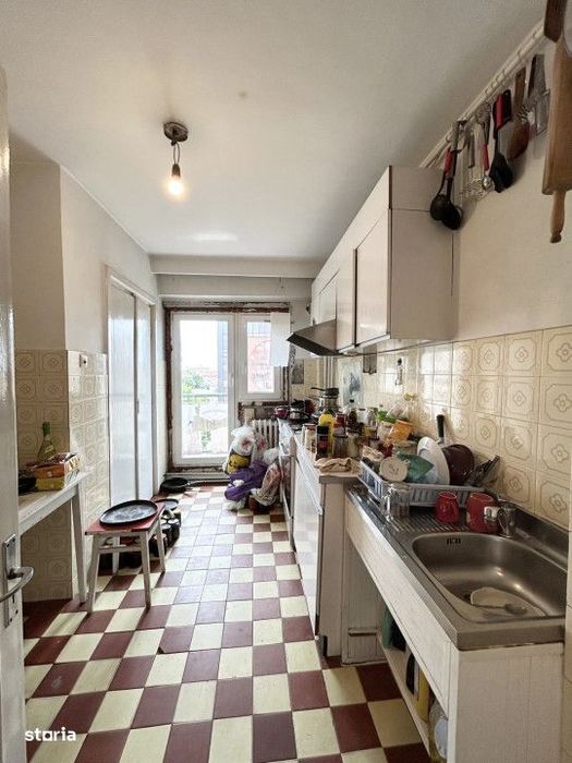 Apartament 3 camere, 80mp utili, 2 balcoane, lift - Simion Barnutiu — fotografia 1