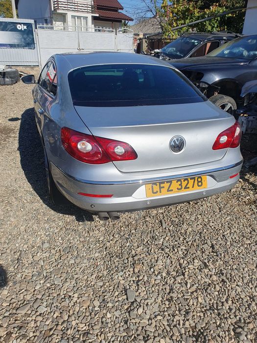 Dezmembrez Vw Passat CC 2008-2012 motor 2.0 tdi 103kw 140 cp CBAB motoras galerie admisie capac protectie motor radiator clima ac airbag volan pasager