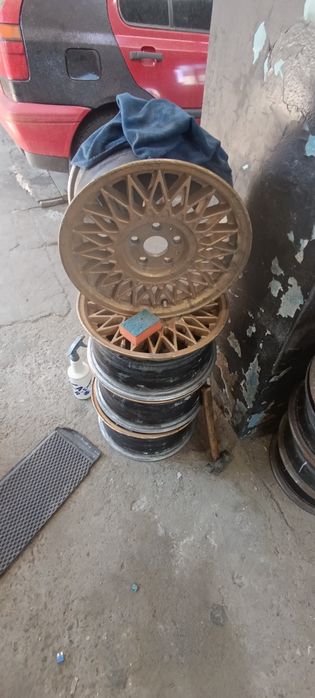 Продам запчасти Карина е