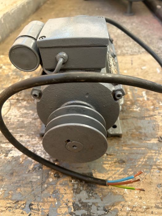 Електро мотор монофазен