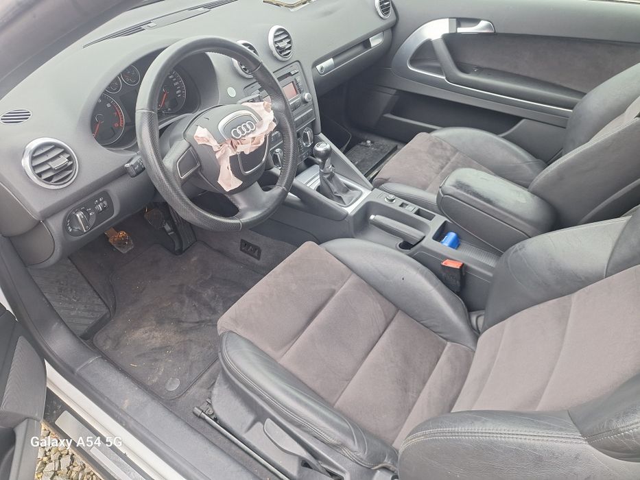 Dezmembrez Audi A3 cabrio 2011 motor 1.2 tsi CBZ