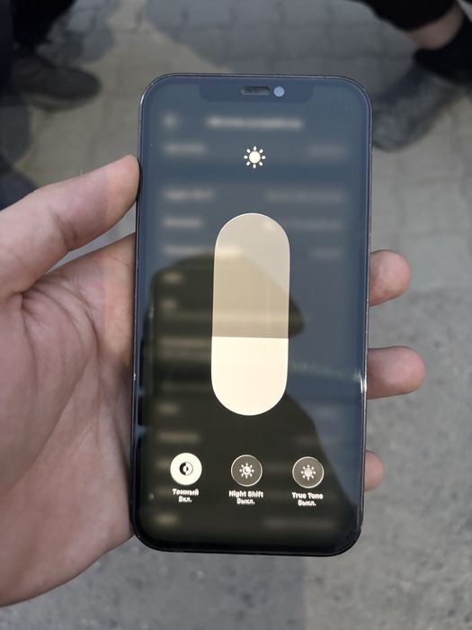 Продам айфон 12про