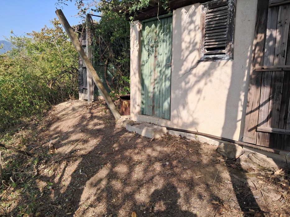 Продава се Къща в Враца, Студентски град - 50 кв.м за 112 €/кв.м - Снимка #3