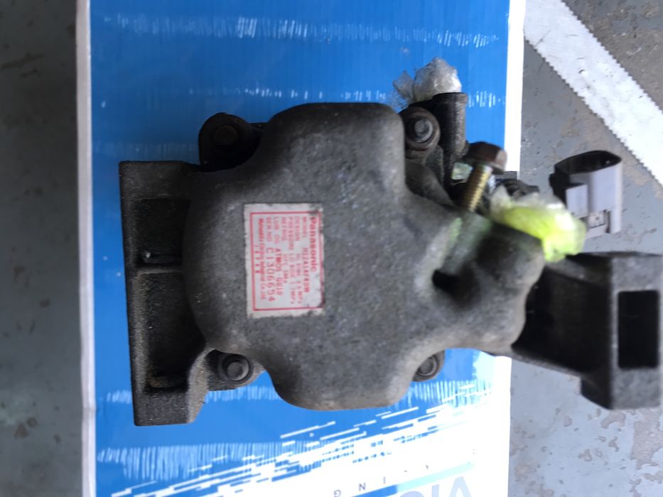 Compresor clima Ac Mazda 6 1.8 benzina