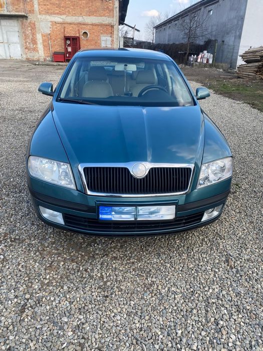 Skoda Octavia  2