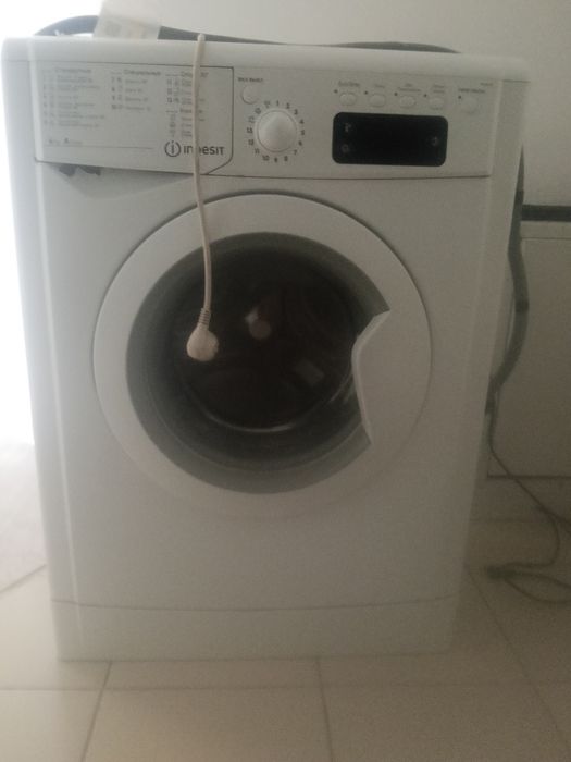 Кір жуғыш машина