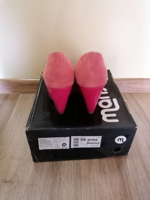 Pantofi roz, piele întoarsă, nr 39