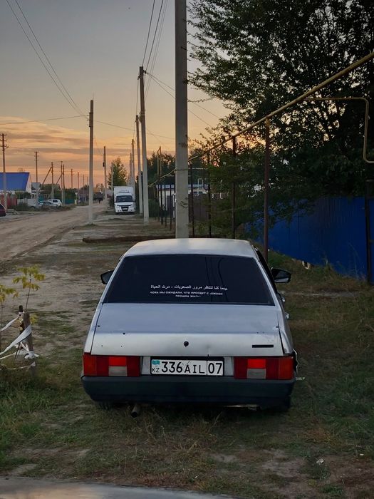 Продам ваз 21099 в хорошем состояние