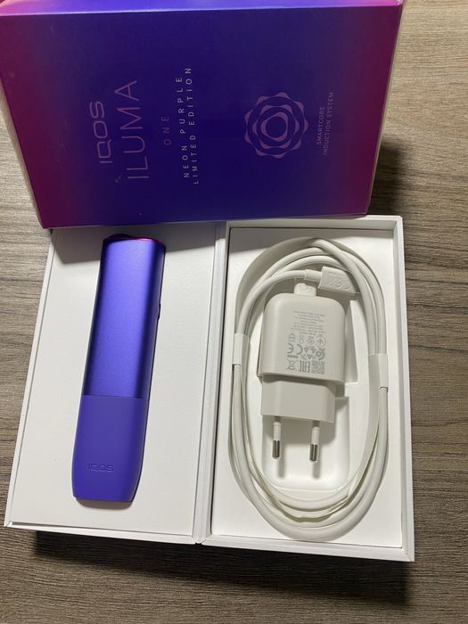 IQOS ILUMA One Neon Purple