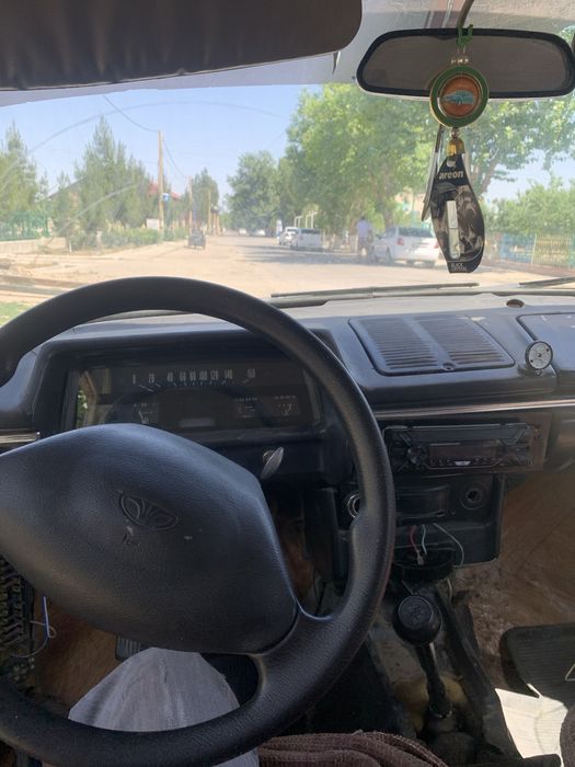 Масквич Сотилади