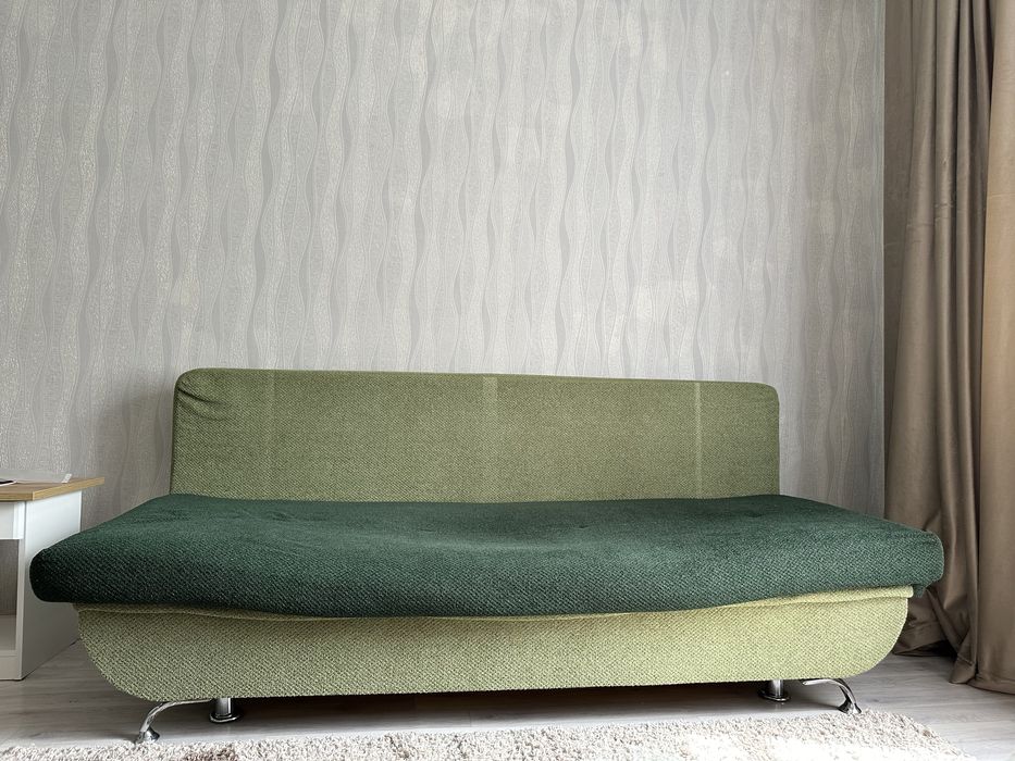 продается диван тахта