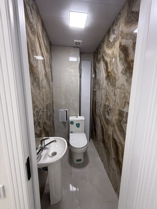 Bogishamol city Pavarot Vokzalda joylashgan 3 xona kvartira sotiladi