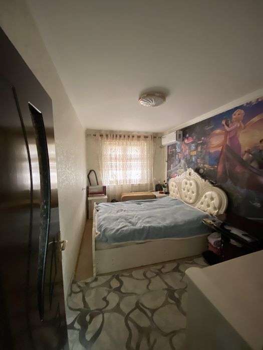 3 xonalik kvartira sotiladi 4 xona qilingan manzil Sagidana Parij