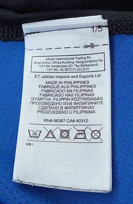 maieu Adidas de compresie