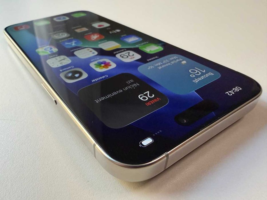  Apple / iPhone 15 Pro Max / 256 Gb / Natural Titanium