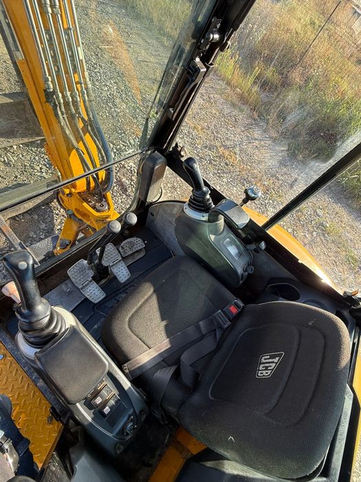 Miniexcavator JCB 8025 ZTS Greutate 2.8Tone