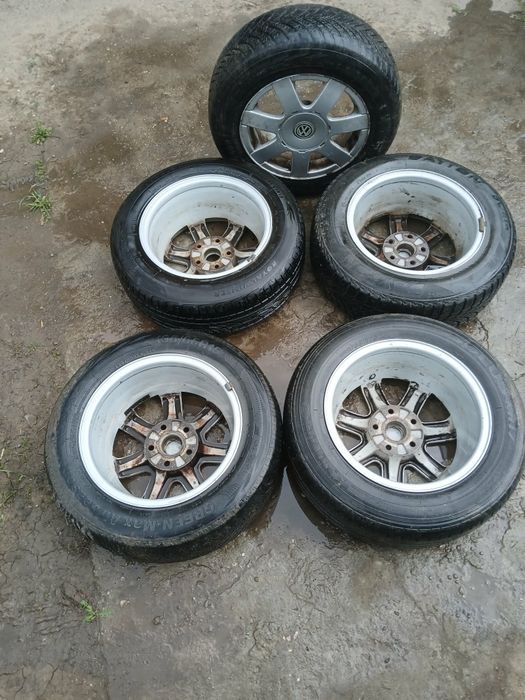 Гуми с джанти 5×112 от VW Passat