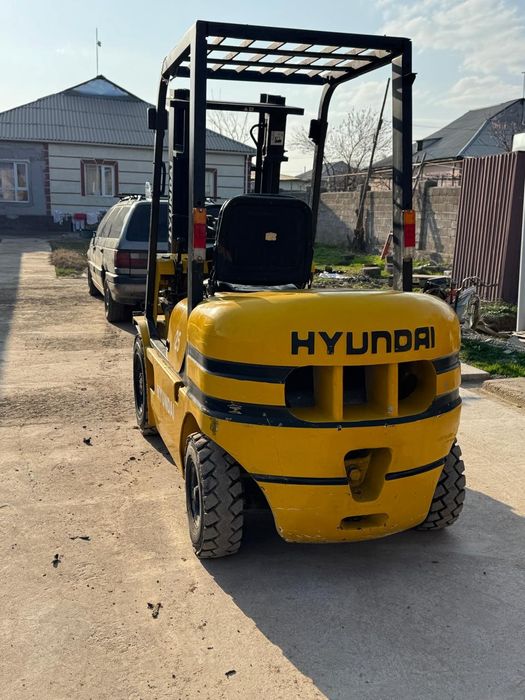 Кара Погрузчик  Hyundai 25