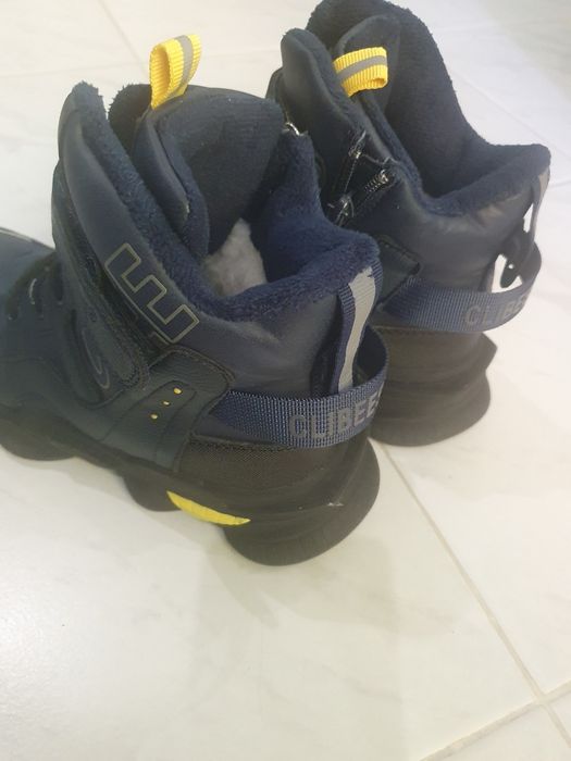 Детски боти за момче