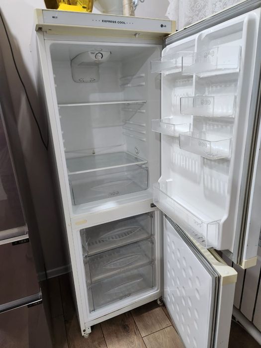 Продам холодильник в рабочем состоянии