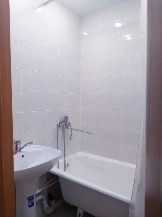 Продаётся 3-х комнатная улучшенная кв.