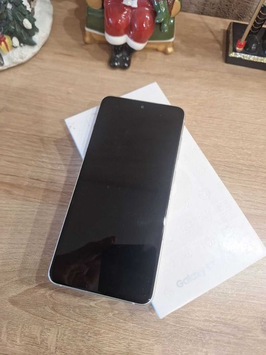 GALAXY S21 FE 5G! Запазен