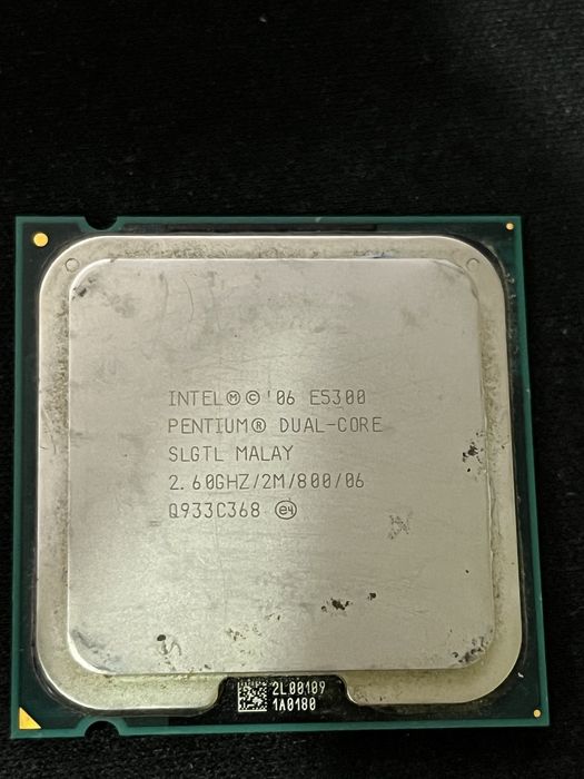 Продам процессоры intel