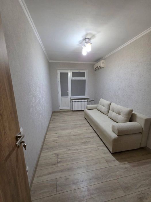 Ул Кунаева 4/2/4 с ремонтом 106м2  гостиница Россия