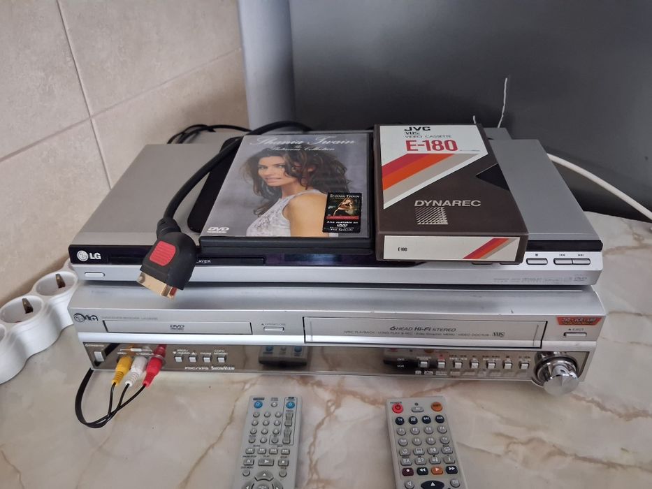 Homecinema LG dvd-vhs.