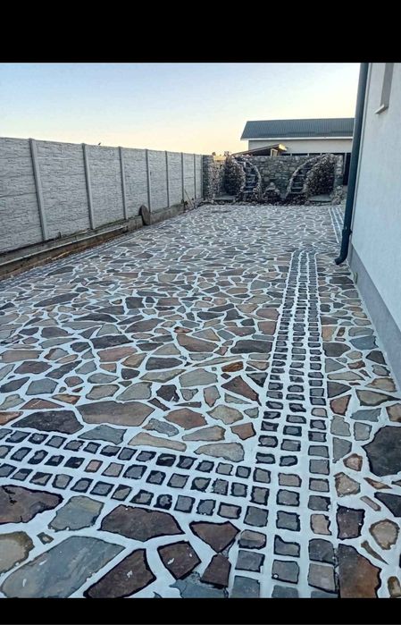 Vand si montez piatra naturala de munte