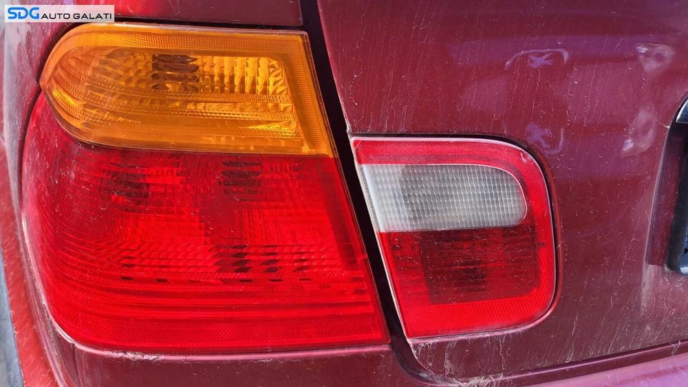 Stop Lampa Tripla Stanga de pe Aripa Caroserie BMW Seria 3 E46 1997 - 2006 [C2456]