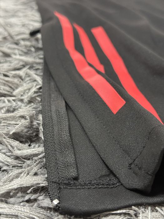 Vând Trening Adidas x LFC