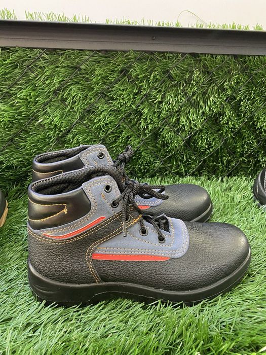 Спецобувь М-070 для рабочих