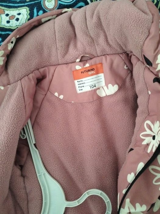 Продам комбинезон для девочки
