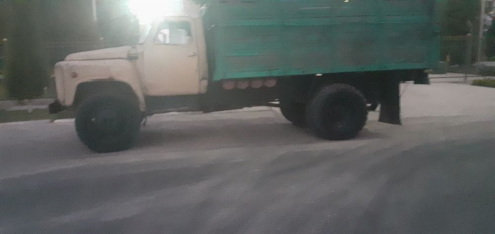 Gaz 53 sotiladi xolati alo