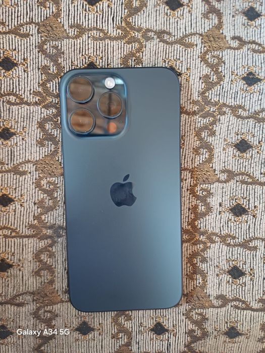 Айфон 15 про макс продаю