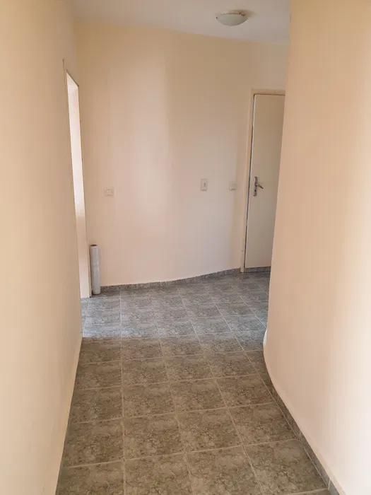 Дава се под наем Двустаен апартамент в София, Център - 65 кв.м за 500 € - Снимка #3