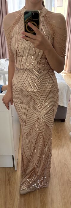 Официална рокля, M