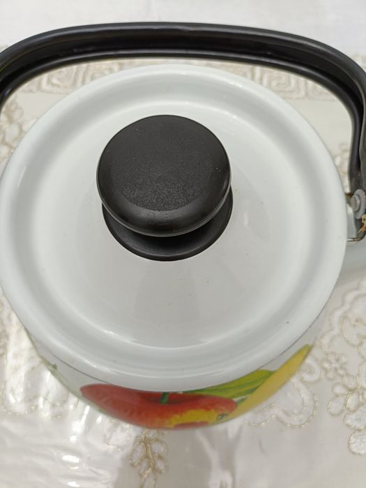 Чайник с рисунками посуда