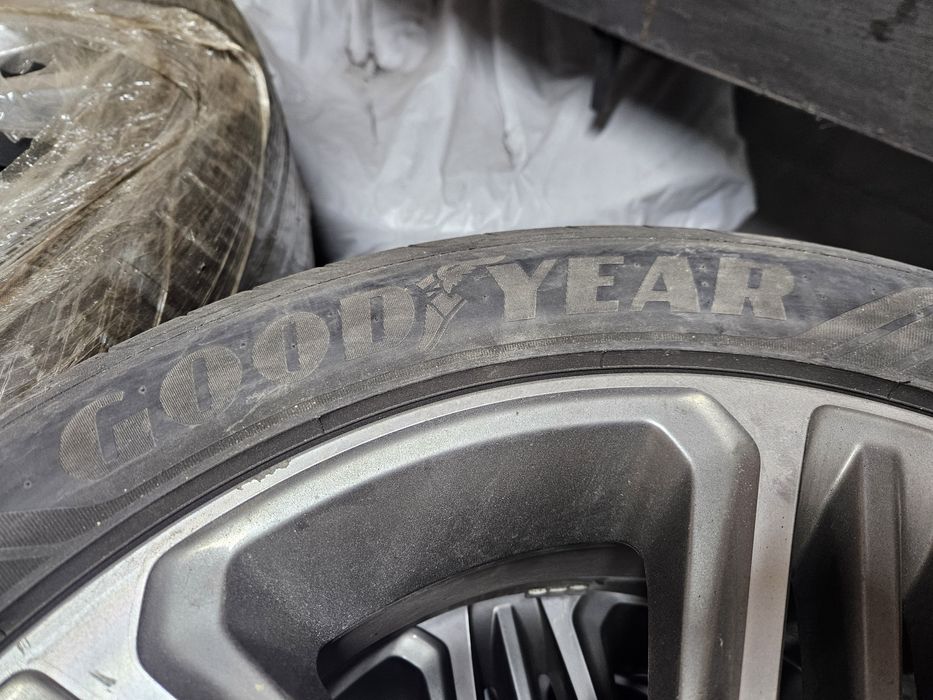 Диски р18 Киа Хюндай летние шины