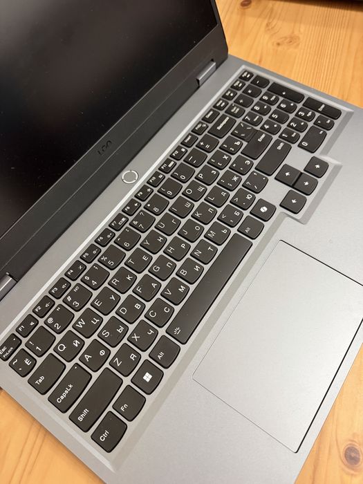 Ноутбук Lenovo LOQ 15IAX9