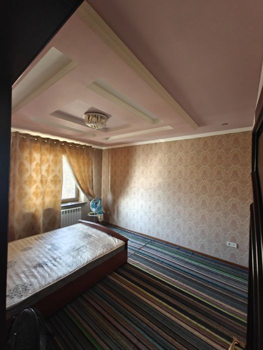 Сдается 2х комнатная своя квартира.  Адрес: Рядом с ТРЦ Атлас