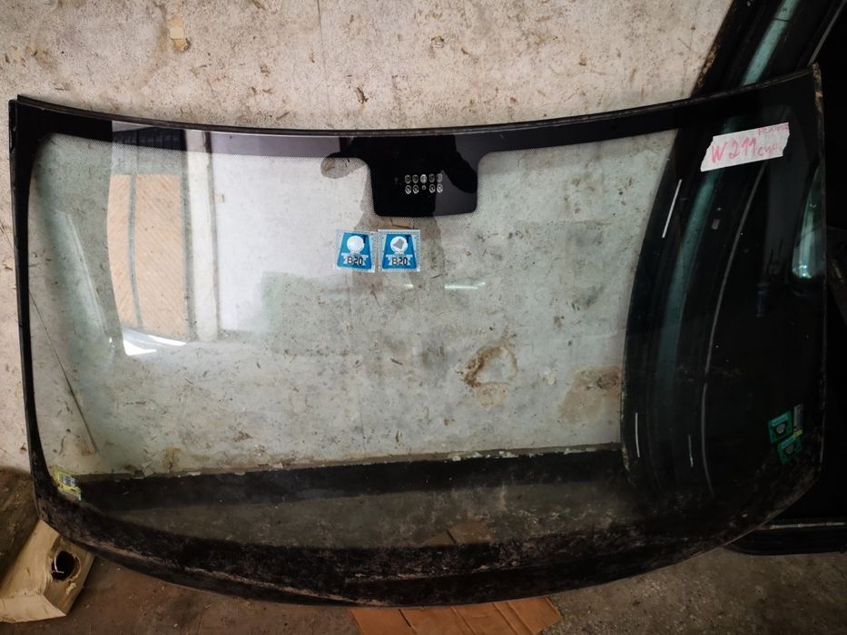 Стъкло Mercedes W203 W204 W211 W211 W164 W209 W220 W221 W251 W219