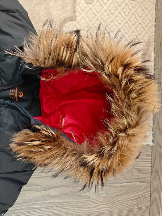 Продам зимнюю куртку OUTVENTURE