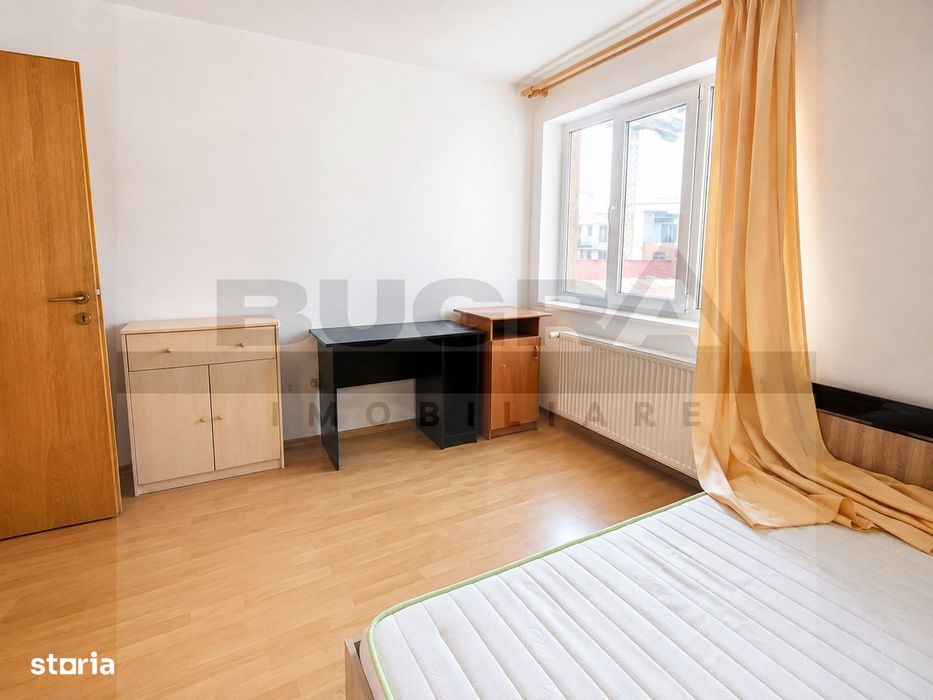 Apartament cu 3 camere, 80 mp, decomandat, parcare, zona Traian Mosoiu